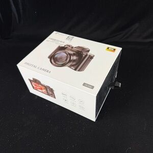 Brand New 8K Digital Camara Autofocus 88MP Wifi 1X Digital Zoom YouTube DC226